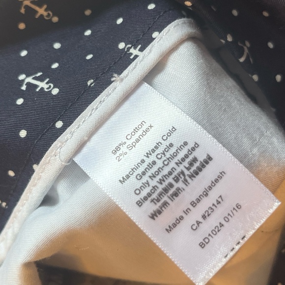 Talbots 14 Navy Blue Anchor Print Bermuda Shorts Preppy Nautical Cotton - Picture 7 of 9